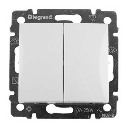 Vypínač lustrový č.5 LEGRAND VALENA 774405 biely