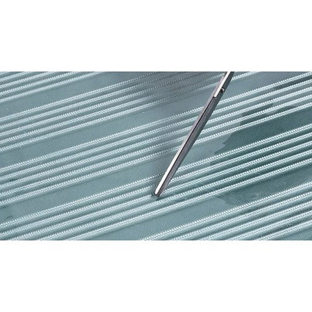 Obal na kufor L TRIZAND 23922 transparentný (67x47x33cm)