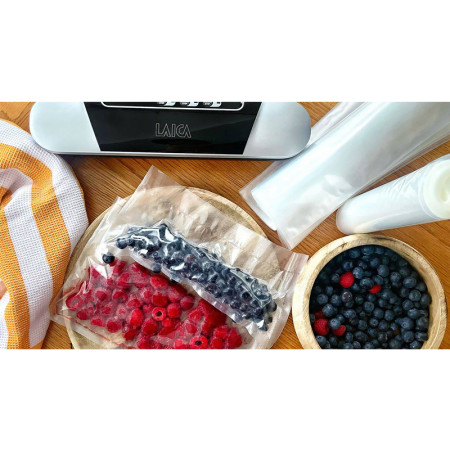 Vákuovačka potravín LAICA Slim Magnet VT3205