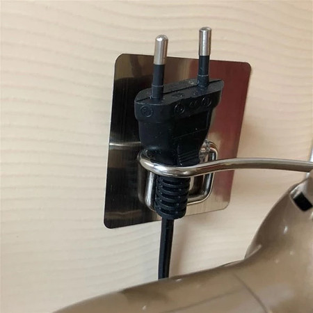 Držiak na sušič vlasov