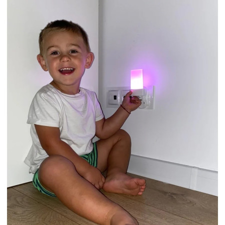 Svietidlo nočné LED LUNETTA SHINE RGB WT súmrakový