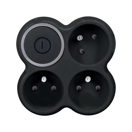 Rozdvojka SOLIGHT P106B čierna (3xgula+vypínač)