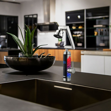 Prietokový ohrievač vody NOVEEN IWH986 INOX 3D na drez +displej+dotykový panel INOX