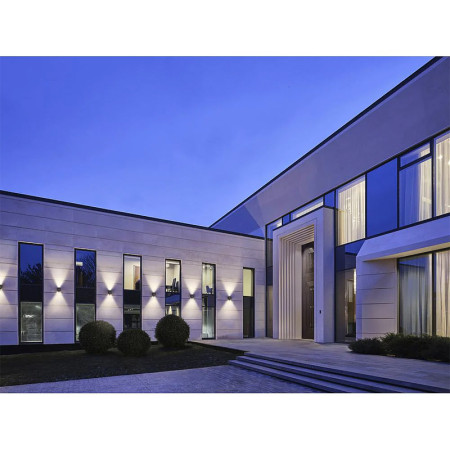 Vonkajšie nástenné svietidlo LED OSRAM ENDURA Style Adjustable Beam Sensor 2,5W 3000K USB Dark Grey