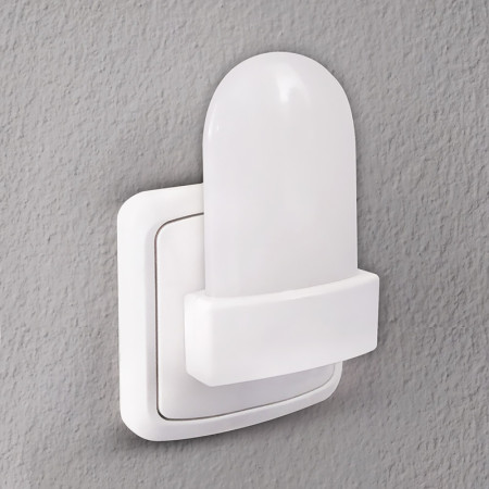 Svietidlo nočné LED SOLIGHT WL910 RGB do zásuvky so súmrakovým senzorom