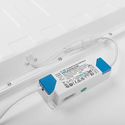 PANEL LED GTV GALAXY 28W/4000K 60x60 4500lm IP54 GTV LD-MOD2860-NB