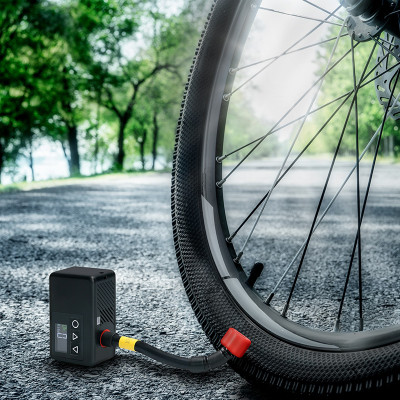 Autokompresor SOLIGHT PAP02 8,3BAR nabíjateľný mini vreckový