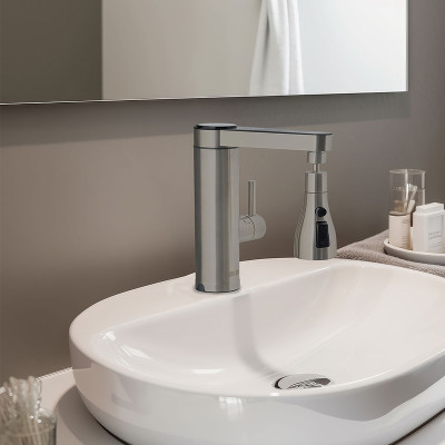 Perlátor na batériu 2v1 NOVEEN XL1078 NICKEL