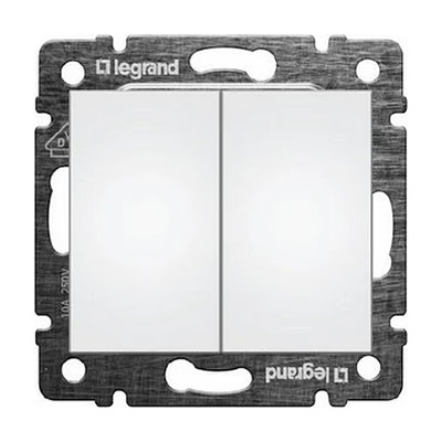 Vypínač tlačidlo dvojité č.1/0+1/0 LEGRAND VALENA 774218 biely