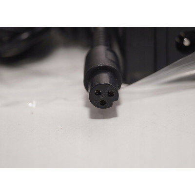 Nabíjačka na kolobežku 42V 1,5A GX12 3-PIN FOREVER HLT-180-4201500