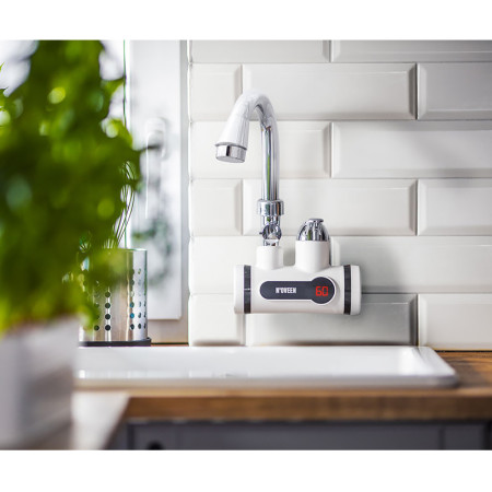 Prietokový ohrievač vody NOVEEN IWH370 na stenu +displej+sprcha