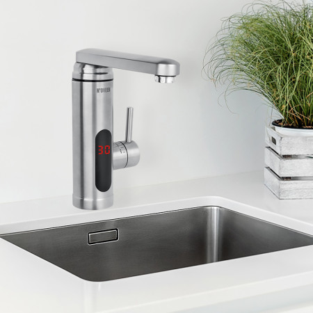 Prietokový ohrievač vody NOVEEN IWH560 na drez +displej