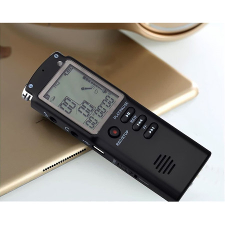Diktafón DIGITAL VOICE RECORDER 8GB