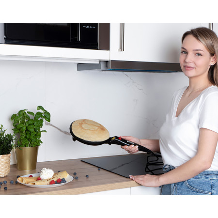 Palacinkovač NOVEEN ECM490 700W